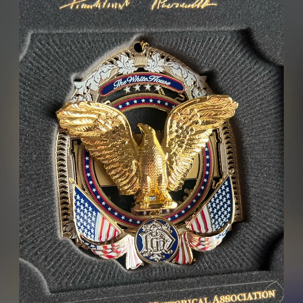The White House  Patriotic Gold and Red Eagle Ornament 2017
